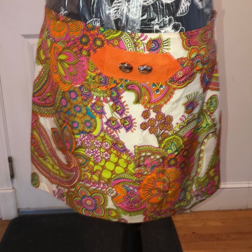 MILLY of NEW YORK size 10-12  2PC multi colored paisley print Mini Skirt & tunic